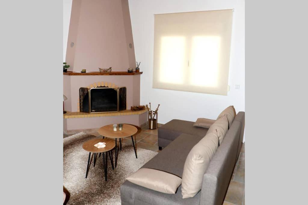 Cosy 3Bedroom Apartment In The Center Of Volos Eksteriør bilde